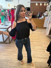 Cargar imagen en el visor de la galería, SARAH - Blusa tirantes negra