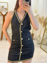 Cargar imagen en el visor de la galería, CHRISTINA - Vestido corto negro detalles dorados