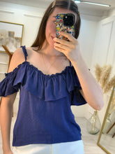 Cargar imagen en el visor de la galería, GUILLERMINA - Blusa azul marino tirantes
