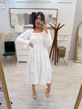 Cargar imagen en el visor de la galería, ASMARA - Vestido midi blanco