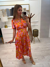 Cargar imagen en el visor de la galería, NOELIA - Maxi vestido naranja estampado floral