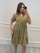 Cargar imagen en el visor de la galería, NEVELIA - Vestido corto olivo