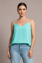 Cargar imagen en el visor de la galería, TABATA - Blusa menta tirantes