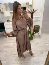Cargar imagen en el visor de la galería, SABINA - Maxi vestido manga larga