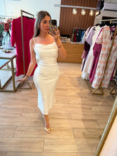 Cargar imagen en el visor de la galería, AMORET - Maxi vestido blanco tirantes