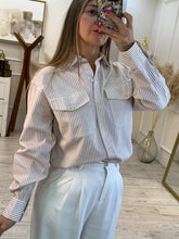 Cargar imagen en el visor de la galería, LORNA - Camisa rayas