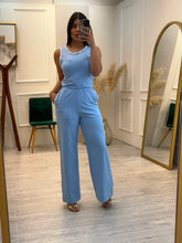 Cargar imagen en el visor de la galería, LIDUVINA - Set blusa y pantalón azul