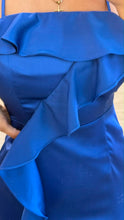 Cargar imagen en el visor de la galería, JOELLE - Maxi vestido azul