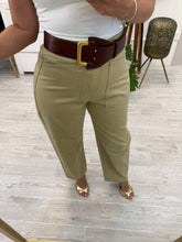 Cargar imagen en el visor de la galería, BRITNEY - Pantalón verde