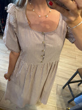 Cargar imagen en el visor de la galería, LARISSA - Maxi vestido rayas