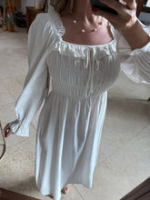 Cargar imagen en el visor de la galería, AYAKA - Vestido midi blanco