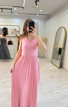 Cargar imagen en el visor de la galería, ROMINA - Maxi vestido rosa