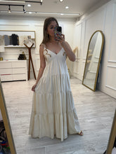 Cargar imagen en el visor de la galería, APRIL - Maxi vestido avena tirantes