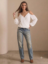 Cargar imagen en el visor de la galería, LUCILA - Blusa blanca