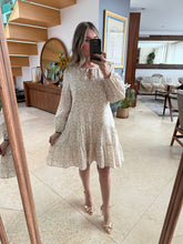 Cargar imagen en el visor de la galería, MARCY - Vestido estampado arena