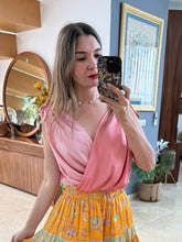 Cargar imagen en el visor de la galería, NATALIE - Pantiblusa salmon