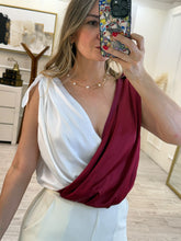 Cargar imagen en el visor de la galería, SUE - Panti blusa bicolor