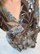 Cargar imagen en el visor de la galería, LETICIA - Maxi vestido café estampado hojas