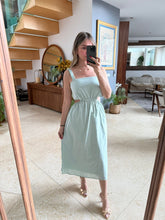 Cargar imagen en el visor de la galería, CRESSIDA - Maxi vestido verde claro