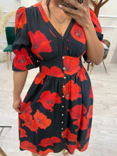 Cargar imagen en el visor de la galería, BRENDA - Vestido midi flores rojas