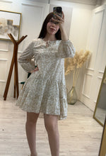 Cargar imagen en el visor de la galería, HEAVEN - Vestido corto khaki estampado