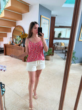 Cargar imagen en el visor de la galería, KENNA - Blusa tirantes roja estampada