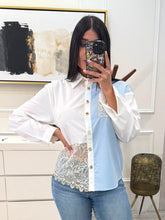 Cargar imagen en el visor de la galería, ZOE - Camisa bicolor