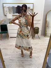 Cargar imagen en el visor de la galería, SILVANA - Maxi vestido estampado botanico