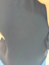 Cargar imagen en el visor de la galería, FADWA - Blusa negra