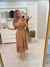 Cargar imagen en el visor de la galería, FABIA - Maxi vestido café estampado
