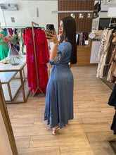 Cargar imagen en el visor de la galería, URSULA - Maxi vestido azul