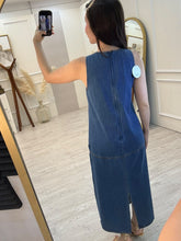 Cargar imagen en el visor de la galería, TOMOYO - Maxi vestido denim