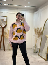 Cargar imagen en el visor de la galería, LORENZA – Suéter rosa con calabazas y moños