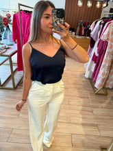 Cargar imagen en el visor de la galería, GALADRIEL - Blusa tirantes