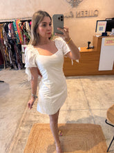 Cargar imagen en el visor de la galería, VELIA - Vestido corto blanco