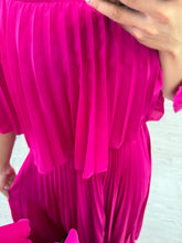 Cargar imagen en el visor de la galería, SORAIDA - Maxi vestido magenta