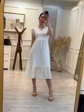 Cargar imagen en el visor de la galería, ELENA - Vestido midi blanco