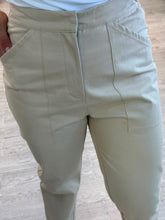 Cargar imagen en el visor de la galería, ELIZABETH - Pantalon beige
