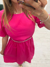 Cargar imagen en el visor de la galería, ALMENDRA - Vestido corto fucsia