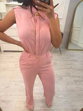 Cargar imagen en el visor de la galería, CORA - Set pantalon y blusa rosa