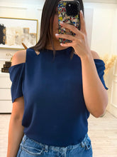 Cargar imagen en el visor de la galería, BRENNEN - Blusa azul petróleo