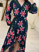 Cargar imagen en el visor de la galería, DORA - Maxi vestido azul petroleo estampado floral