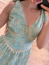 Cargar imagen en el visor de la galería, HELIA - Maxi vestido menta