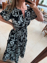 Cargar imagen en el visor de la galería, GENOVEVA - Maxi vestido negro estampado