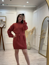Cargar imagen en el visor de la galería, DULCE - Vestido corto ladrillo