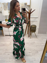 Cargar imagen en el visor de la galería, DAKOTA - Maxi vestido verde estampado