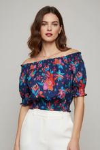 Cargar imagen en el visor de la galería, ESMERALDA - blusa azul marino campesina con flores multicolor y elástico.
