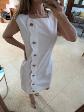 Cargar imagen en el visor de la galería, BERNARDA - Vestido corto botones