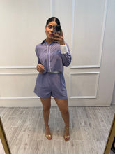Cargar imagen en el visor de la galería, ARIADNE - Set blusa y short lavanda