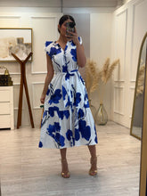 Cargar imagen en el visor de la galería, TOMASA - Maxi vestido blanco con azul